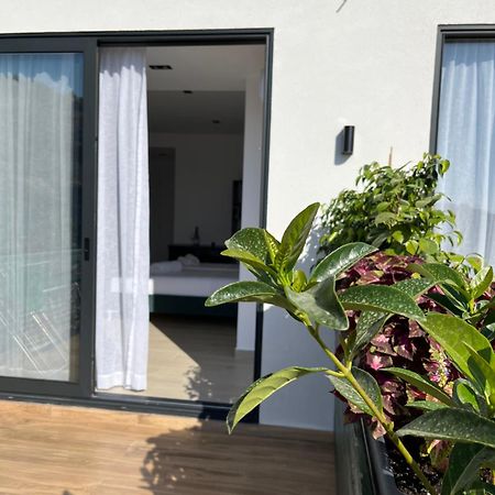 Del Mare Hotel Sarande Exterior photo